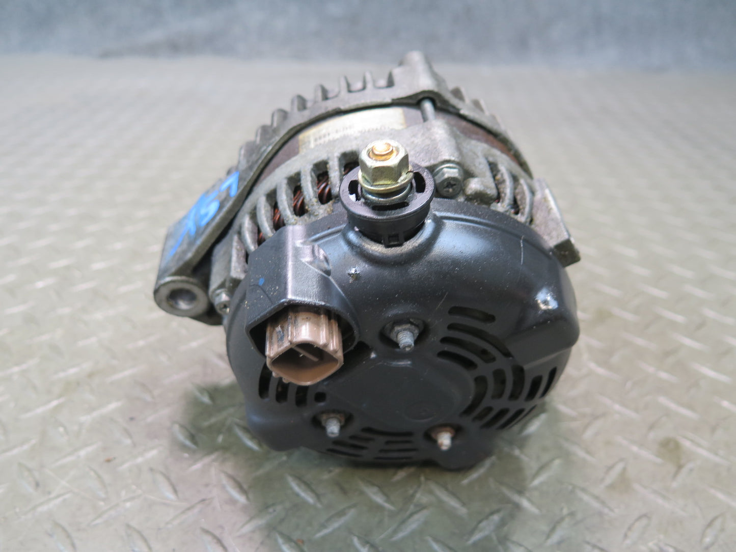 04-06 Lexus LS430 UCF30L 3UZFE Engine Alternator Generator 27060-50340 OEM