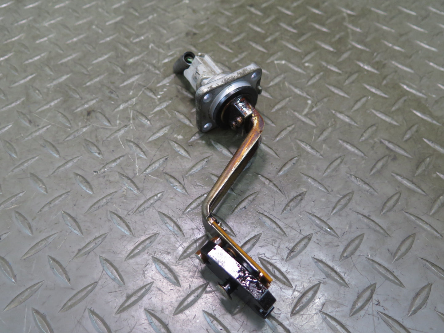 01-06 Lexus LS430 UCF30L 3UZFE Engine Motor Oil Level Sensor OEM