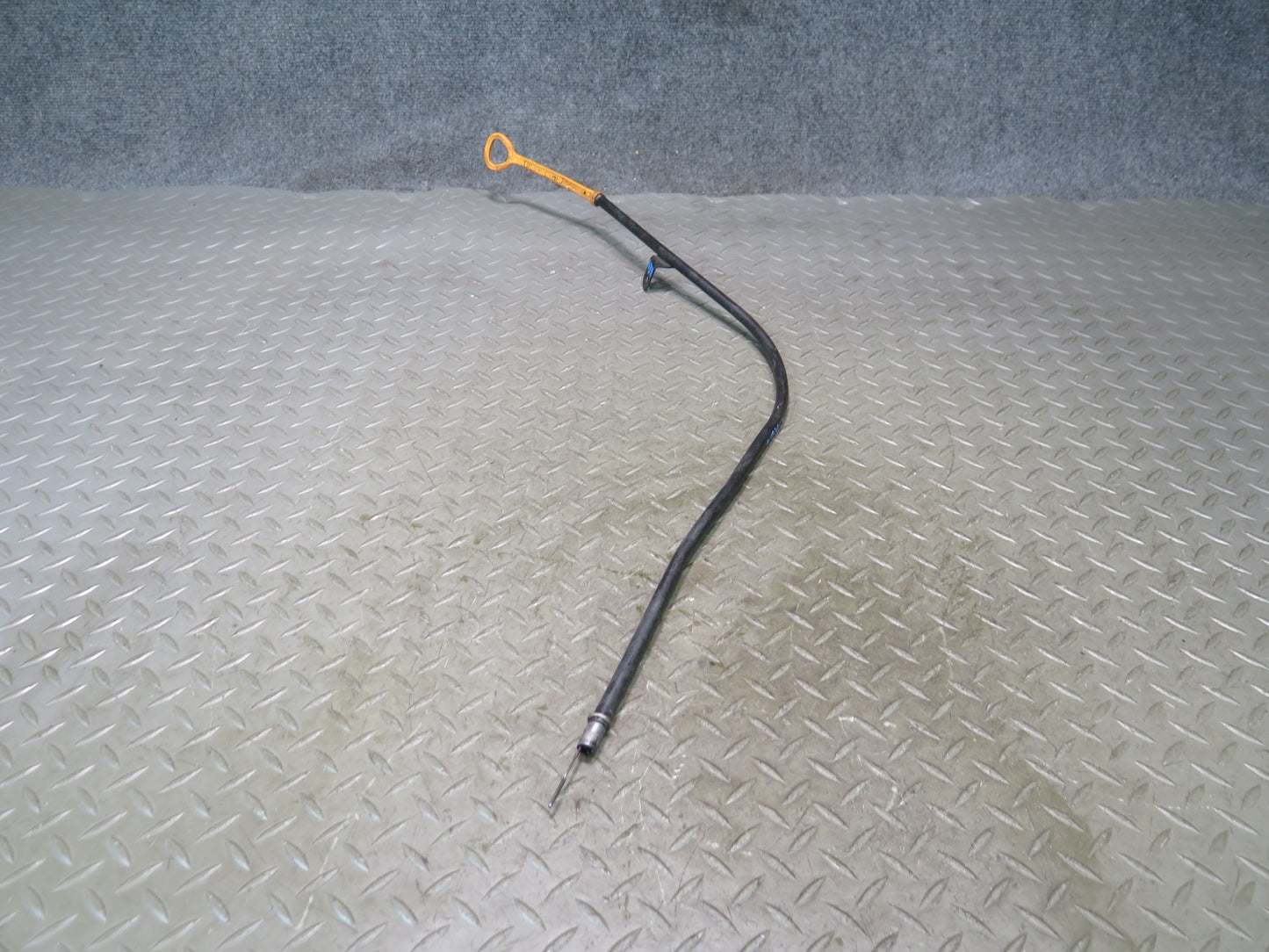 01-03 VW Eurovan T4 2.8L AXK Engine Oil Dipstick w Tube OEM