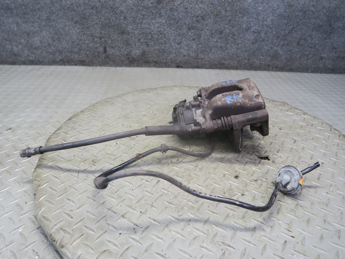 2012-2020 Mercedes R172 SLK SLC RWD Rear Left & Right Side Brake Caliper Set