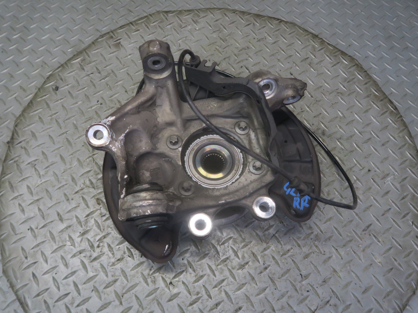 2012-2020 Mercedes R172 SLK SLC RWD Rear Right Side Spindle Knuckle Wheel Hub