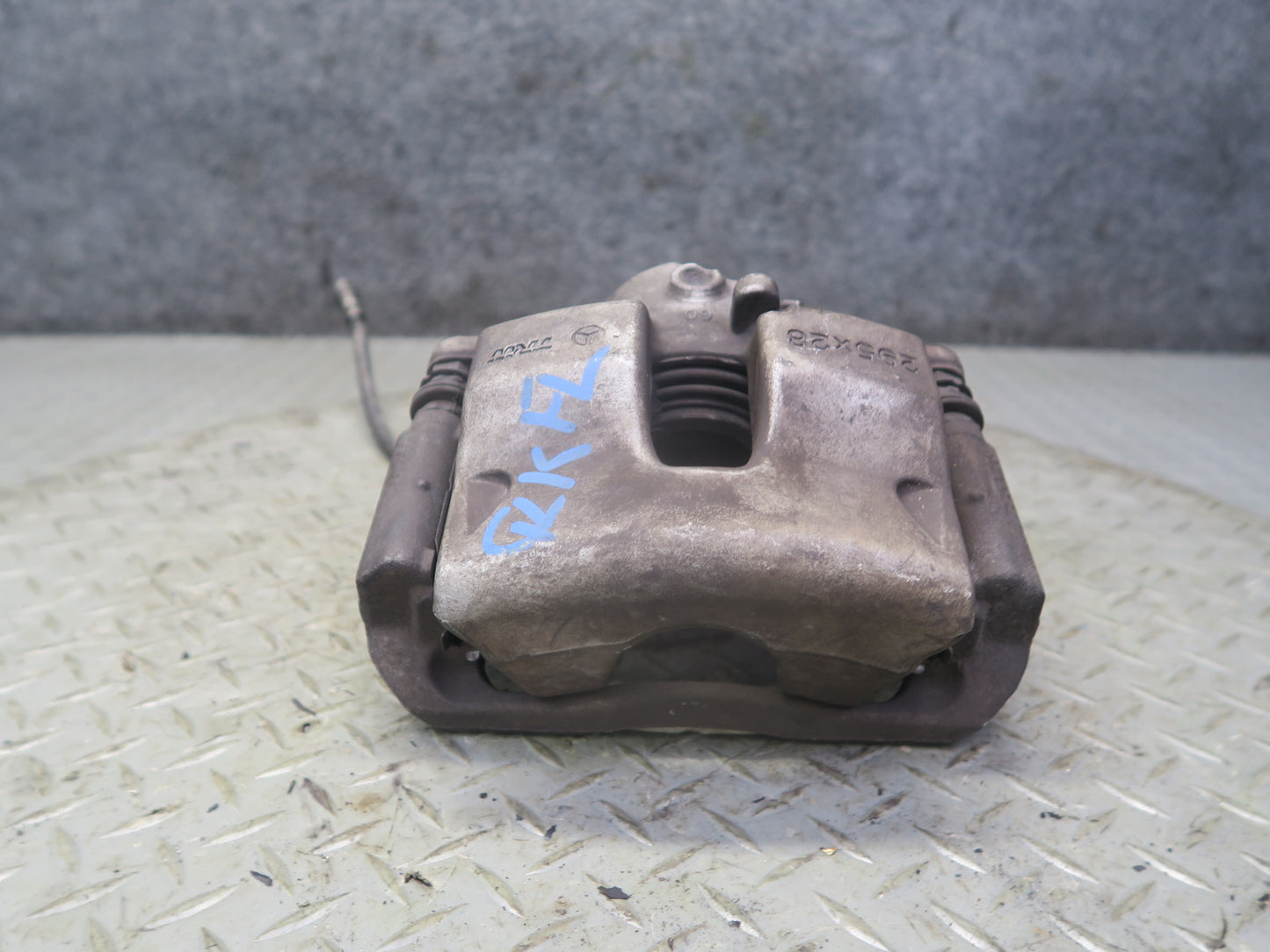 2012-2020 Mercedes R172 SLK SLC RWD Front Left & Right Side Brake Caliper Set