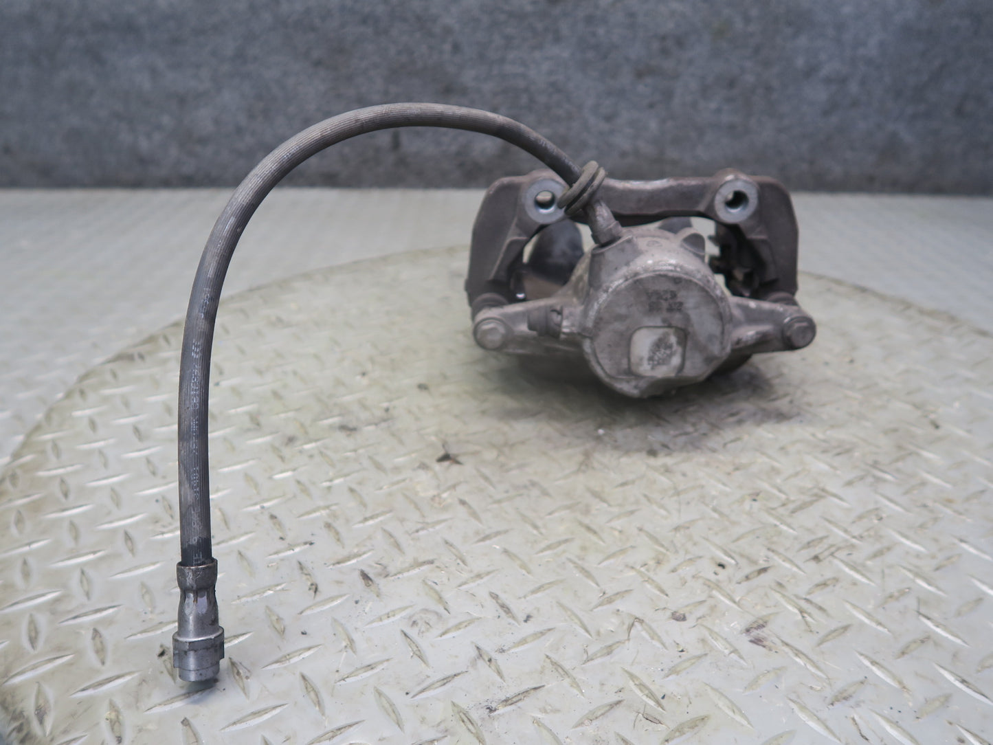 2012-2020 Mercedes R172 SLK SLC RWD Front Left & Right Side Brake Caliper Set