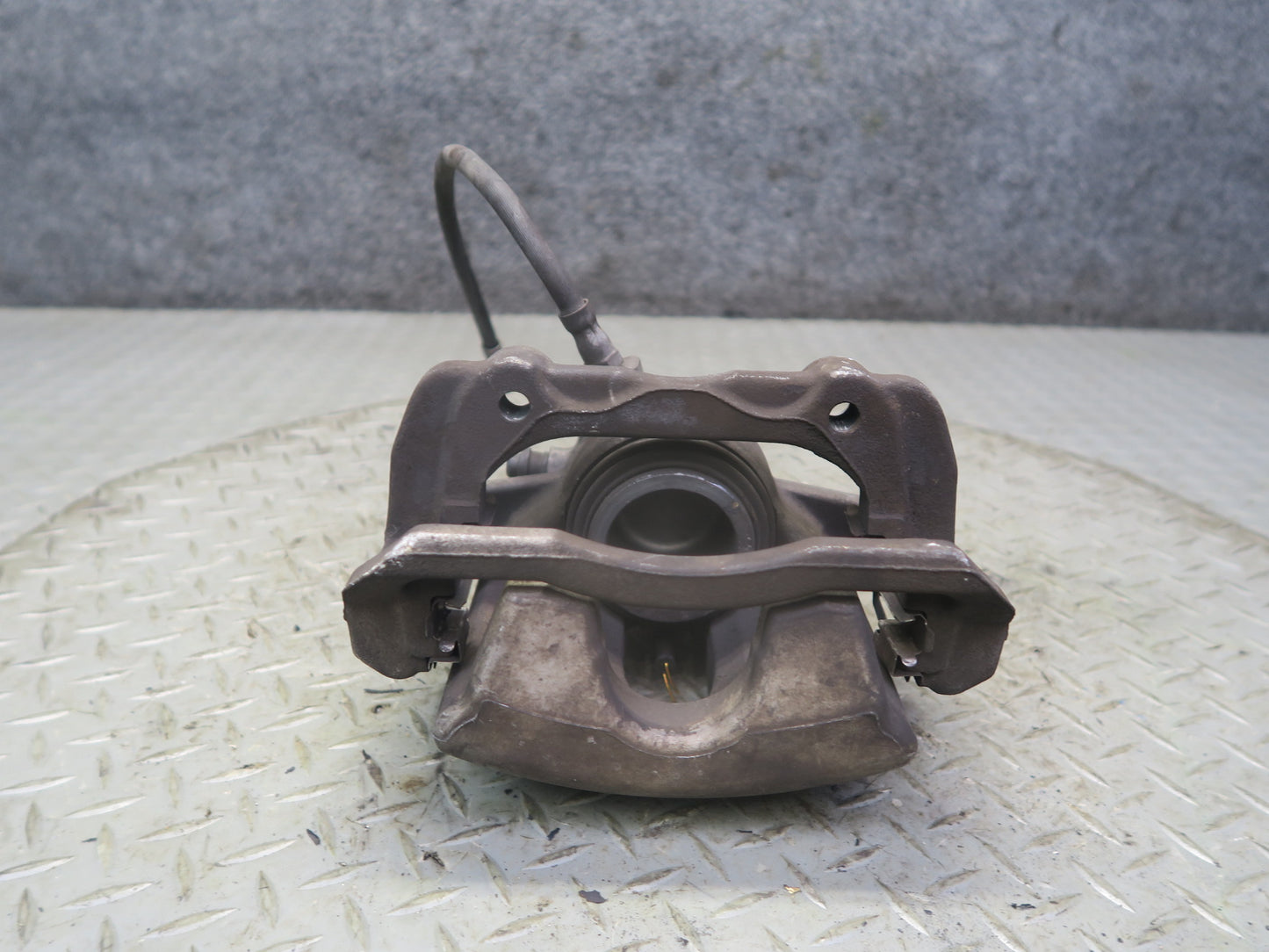2012-2020 Mercedes R172 SLK SLC RWD Front Left & Right Side Brake Caliper Set
