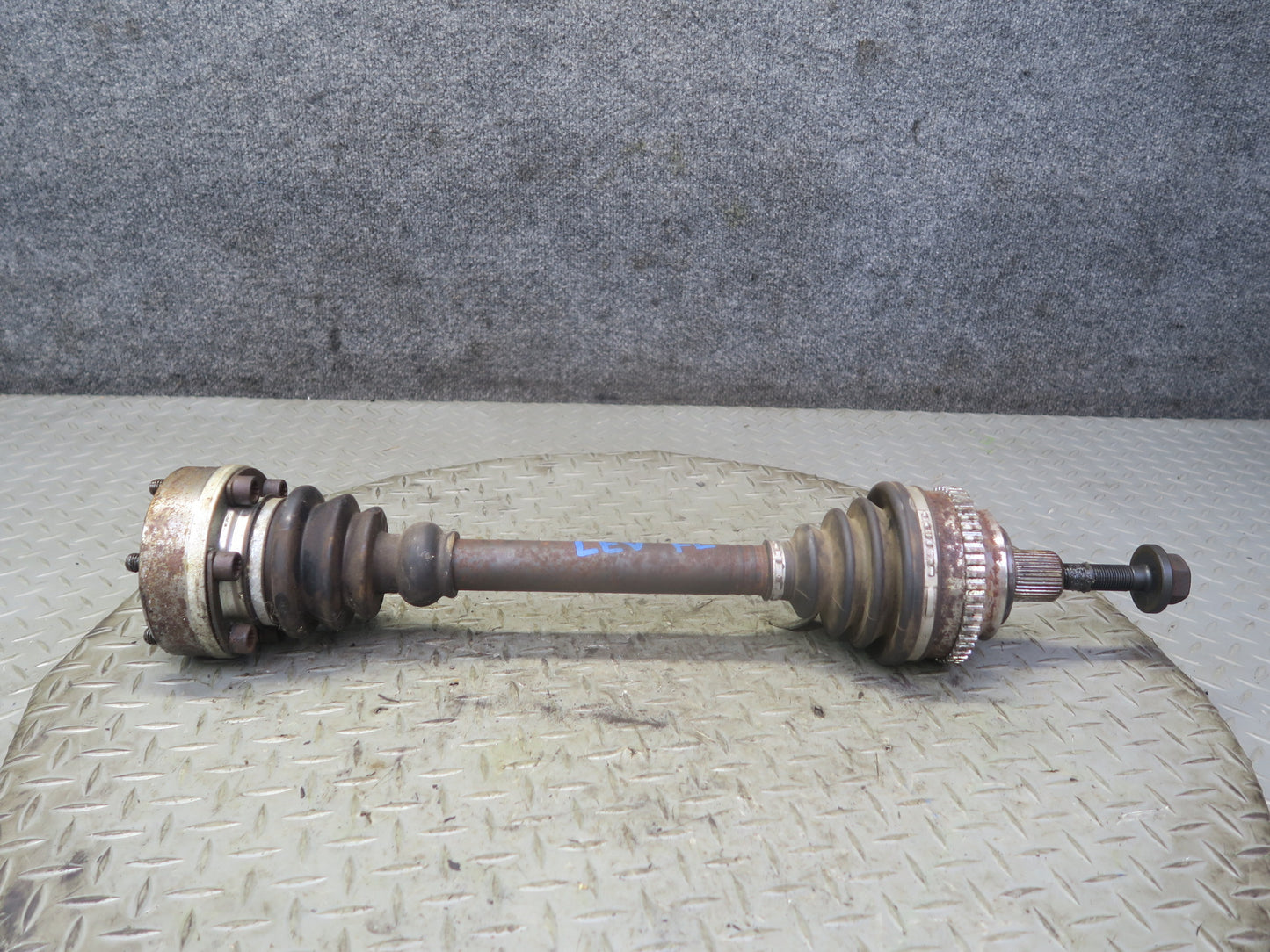 97-00 VW Eurovan T4 2.8L A/T Front Left Suspension Axle Shaft 91K Miles OEM