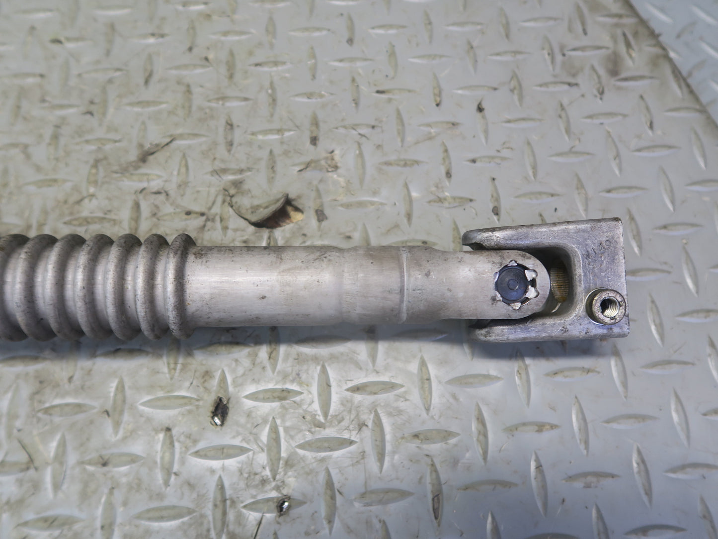 96-02 BMW E36/7 Z3 Steering Column Lower U Joint Linkage Shaft 57K Miles OEM