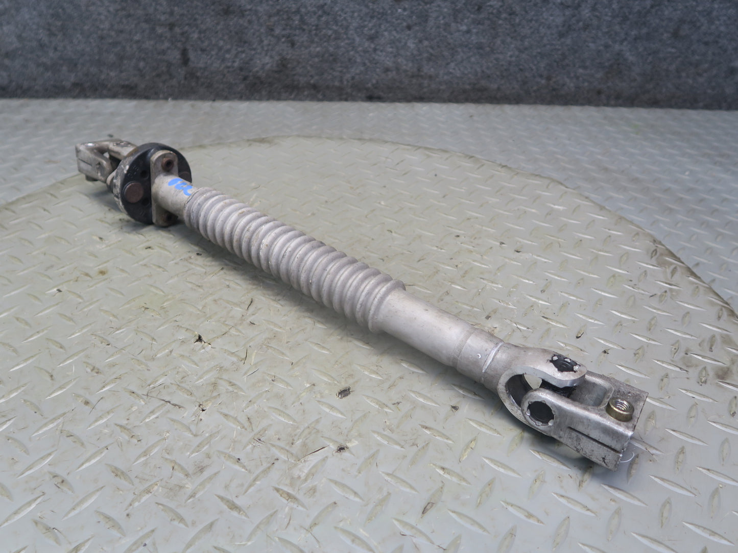 96-02 BMW E36/7 Z3 Steering Column Lower U Joint Linkage Shaft 57K Miles OEM