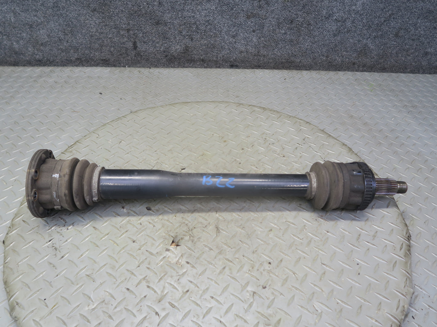 01-02 BMWE36/7 Z3 M54 3.0L Rear Left or Right Axle Shaft 1229788 57K Miles OEM