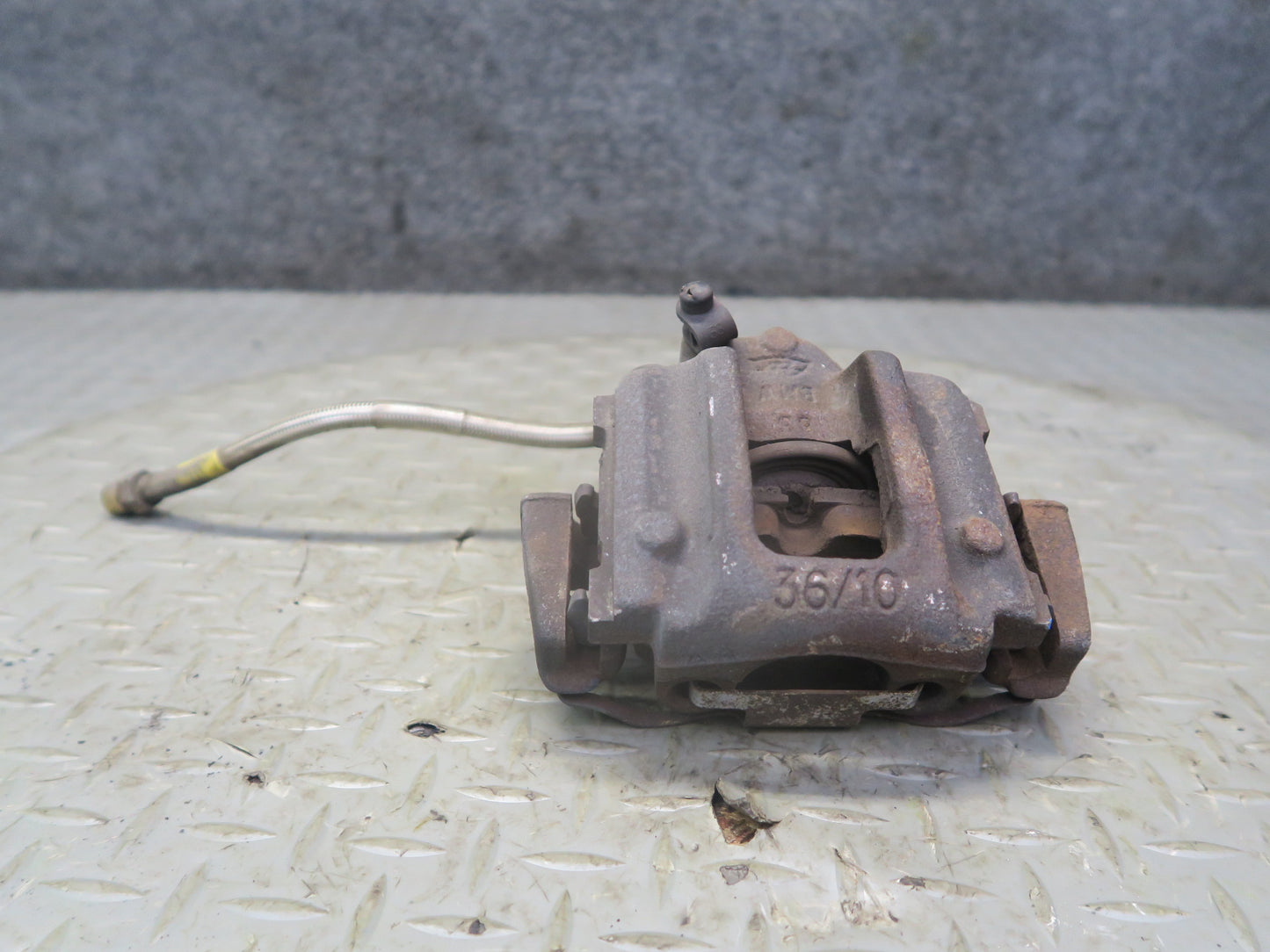 96-02 BMW E36/7 Z3 Set of 2 Rear Left & Right Brake Caliper 57K Miles OEM