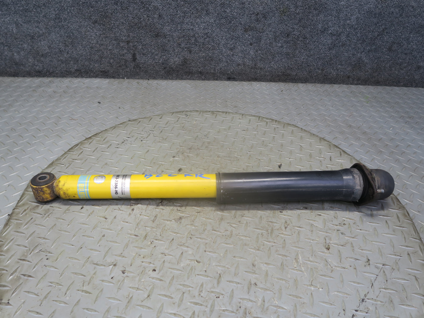 01-02 BMW E36/7 Z3 M54 Roadster Set of 2 Rear Strut Shock Absorber Bilstein