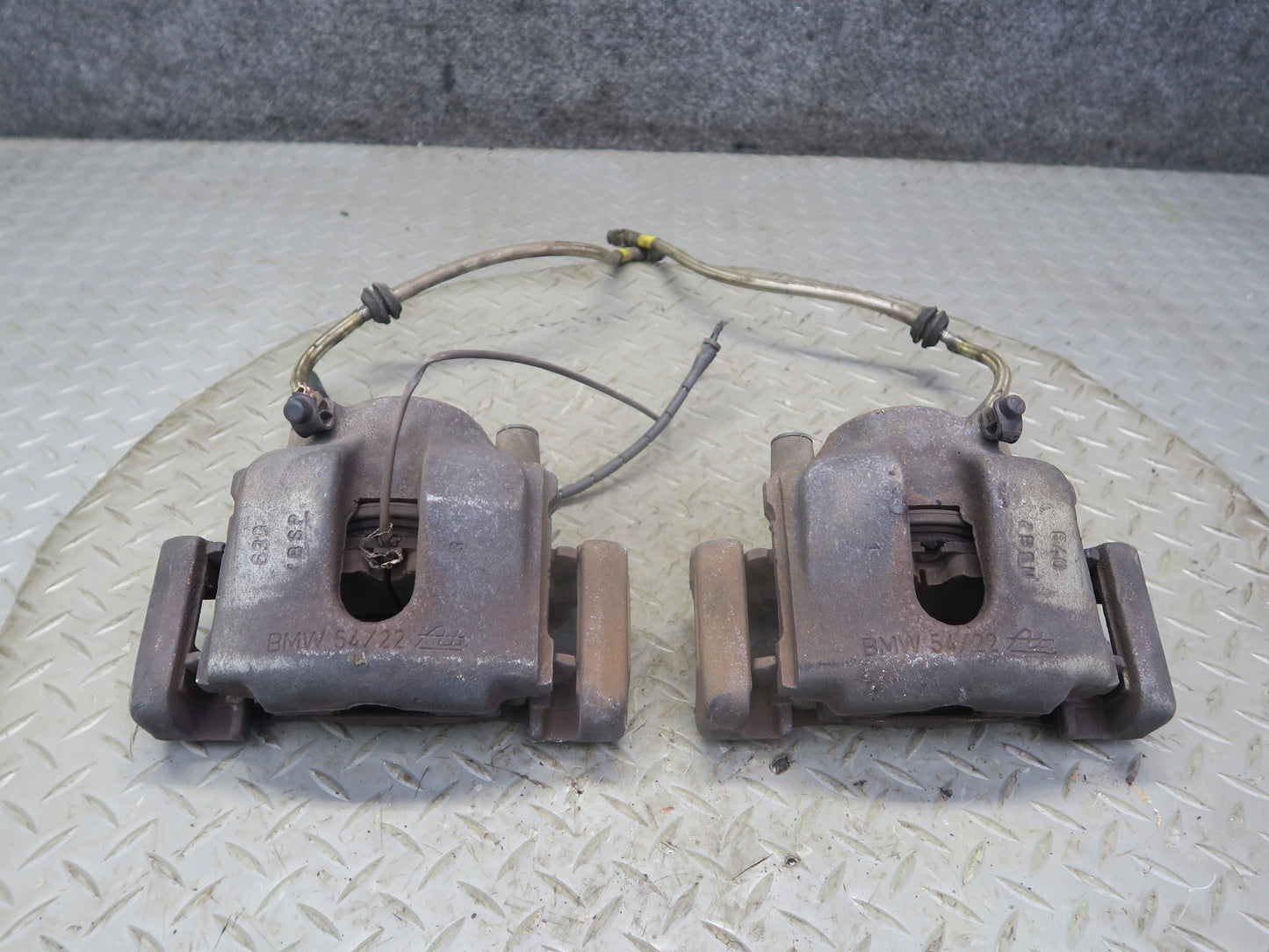 97-02 BMW E36/7 Z3 M52 M54 Set of 2 Front Left & Right Brake Caliper 57K OEM