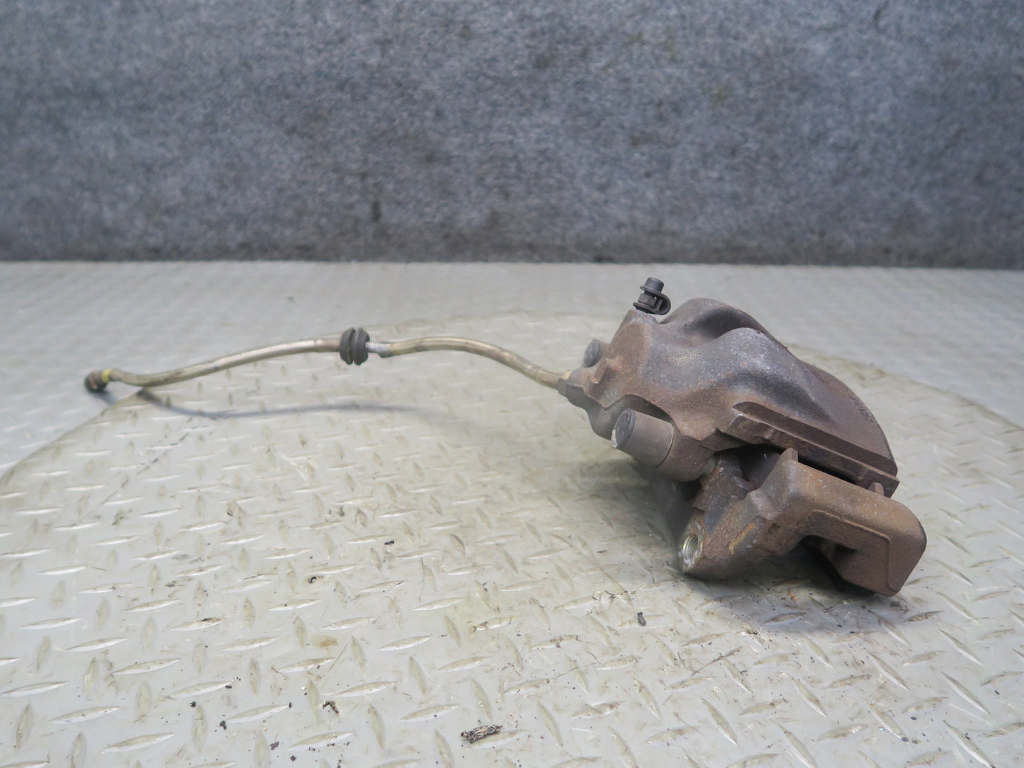97-02 BMW E36/7 Z3 M52 M54 Set of 2 Front Left & Right Brake Caliper 57K OEM