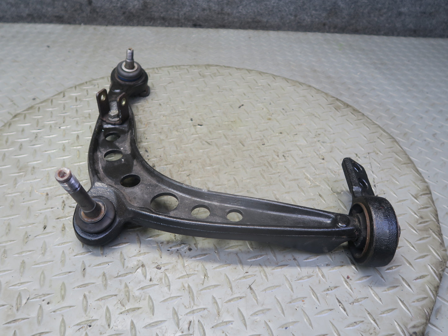 96-02 BMW E36/7 Z3 Front Right Suspension Lower Control Arm 57K Miles OEM
