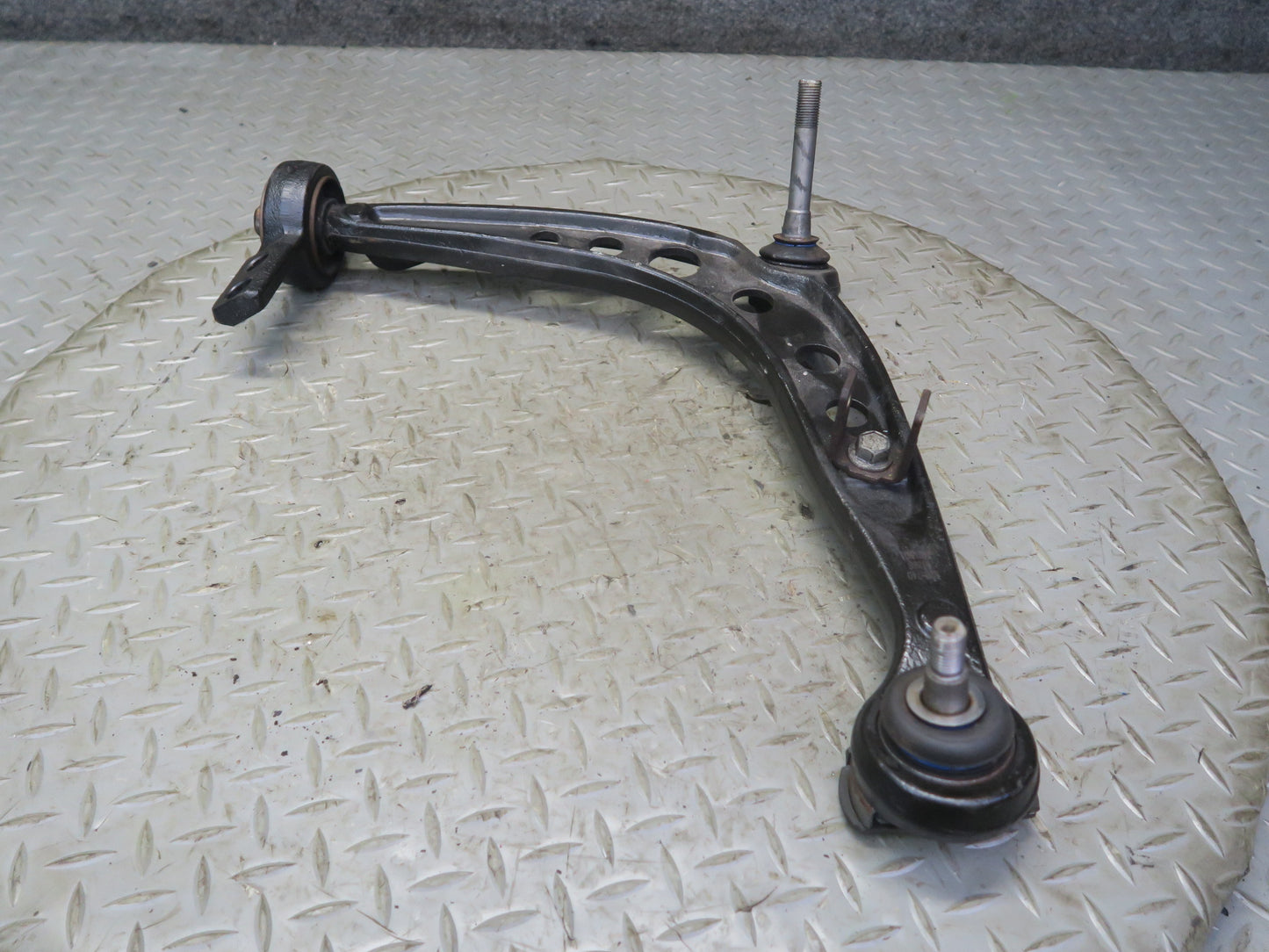 96-02 BMW E36/7 Z3 Front Right Suspension Lower Control Arm 57K Miles OEM