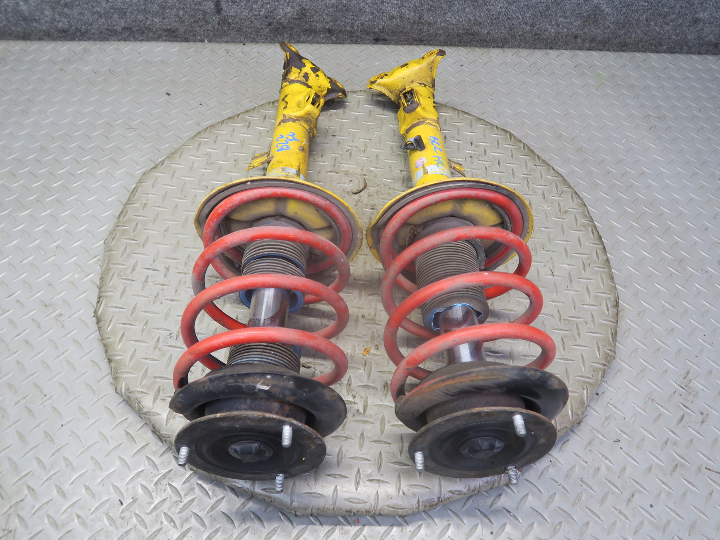 01-02 BMW E36/7 Z3 Roadster Bilstein Front Left & Right Strut Shock Absorber Set