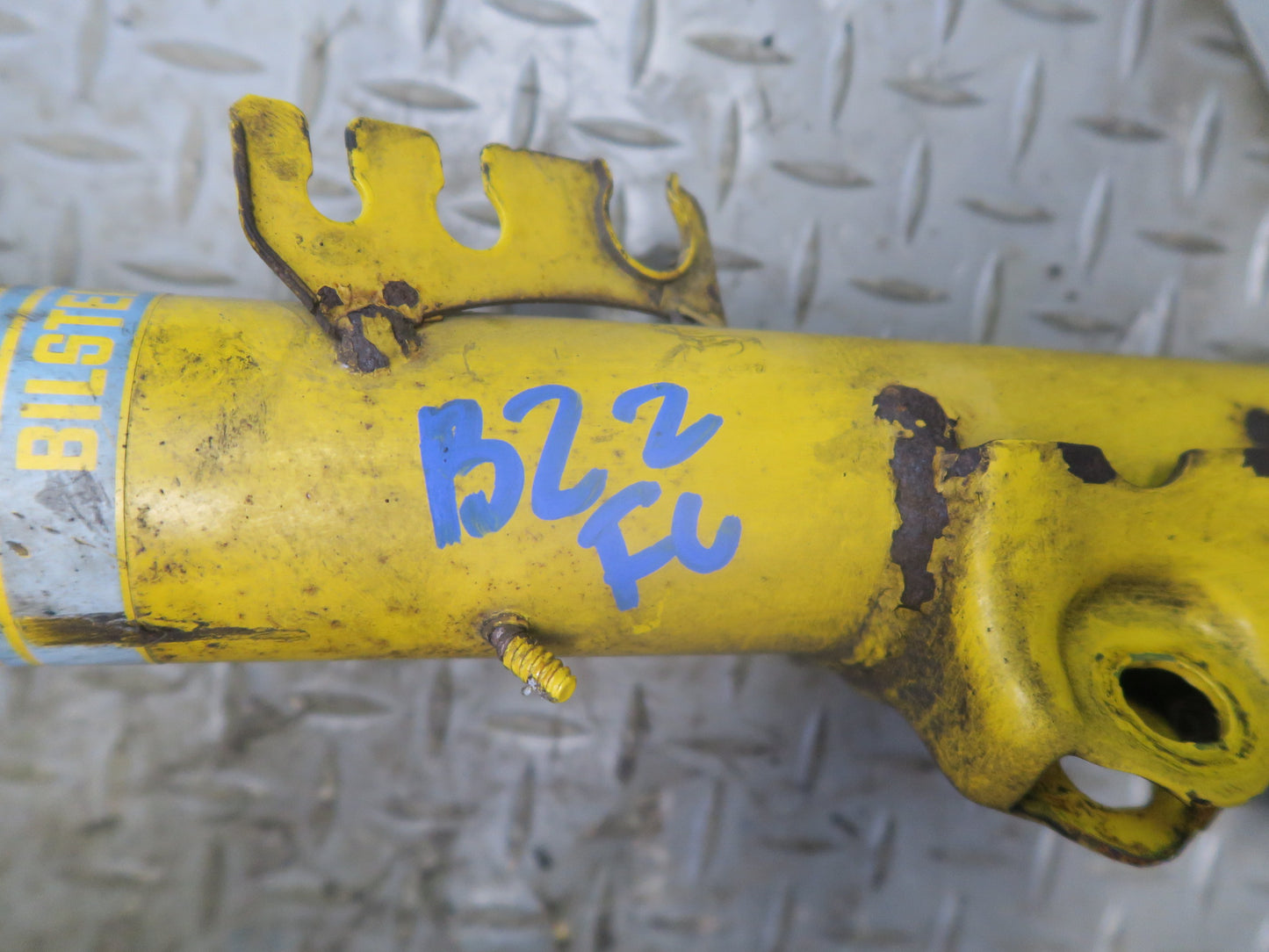 01-02 BMW E36/7 Z3 Roadster Bilstein Front Left & Right Strut Shock Absorber Set