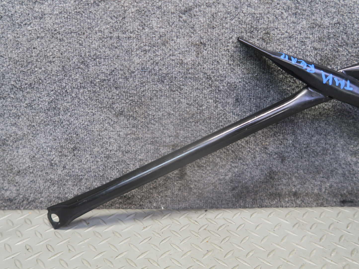 00-05 Toyota MR2 Spyder ZZW30L Rear Strut Engine Cross Bar Brace OEM