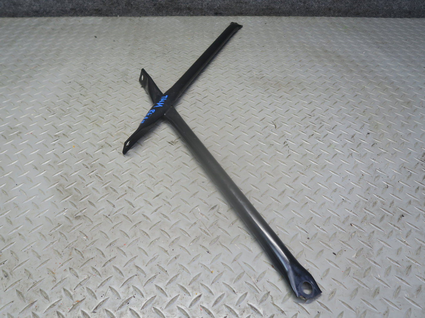 00-05 Toyota MR2 Spyder ZZW30L Rear Strut Engine Cross Bar Brace OEM