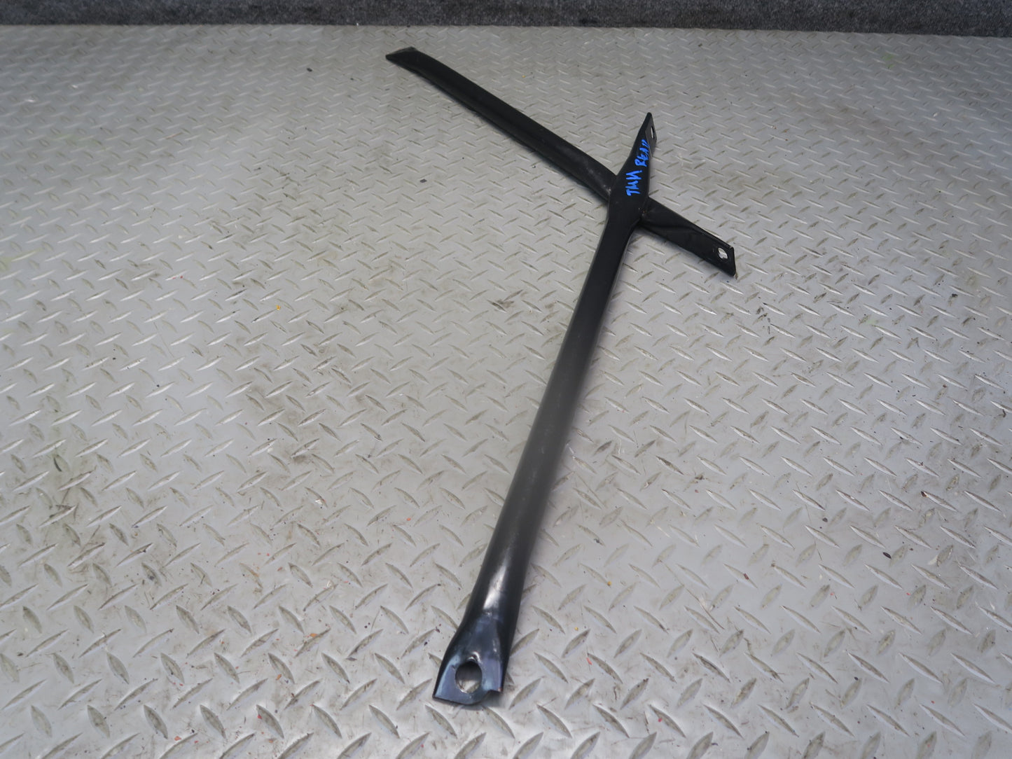 00-05 Toyota MR2 Spyder ZZW30L Rear Strut Engine Cross Bar Brace OEM