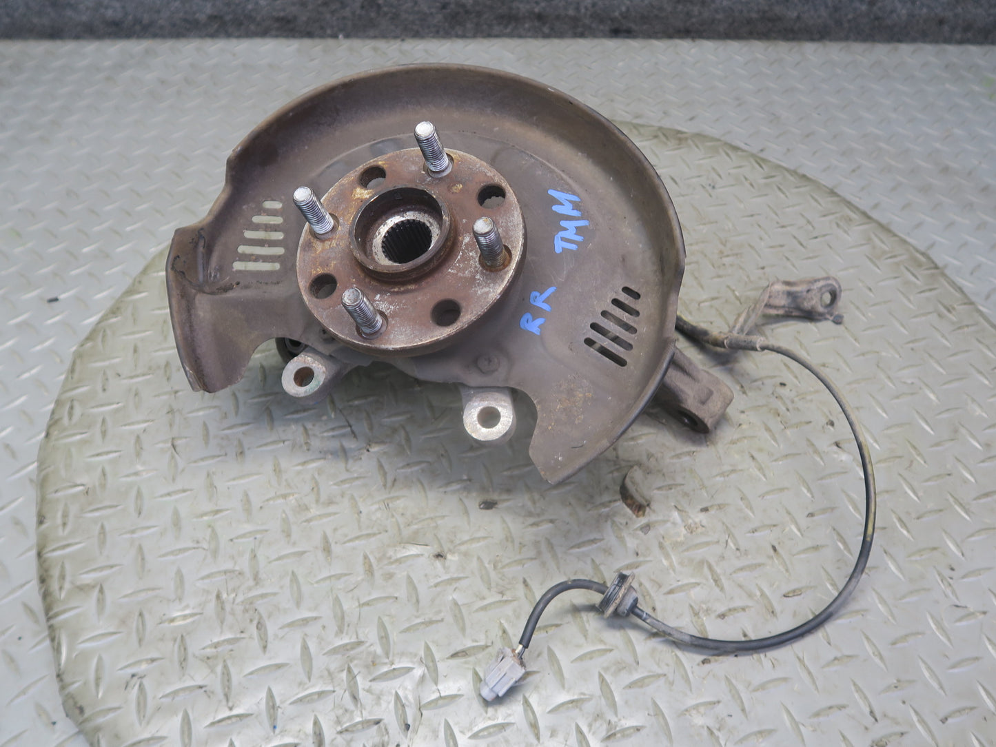 00-05 Toyota MR2 Spyder ZZW30L Rear Right Spindle Knuckle Wheel Hub Bearing OEM