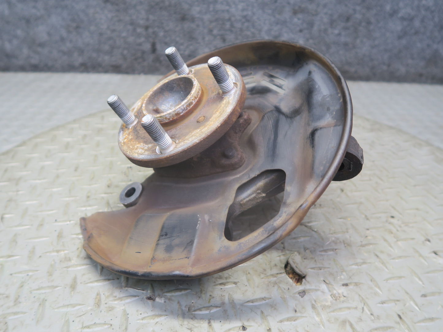 00-05 Toyota MR2 Spyder ZZW30L Front Right Spindle Knuckle Wheel Hub Bearing OEM