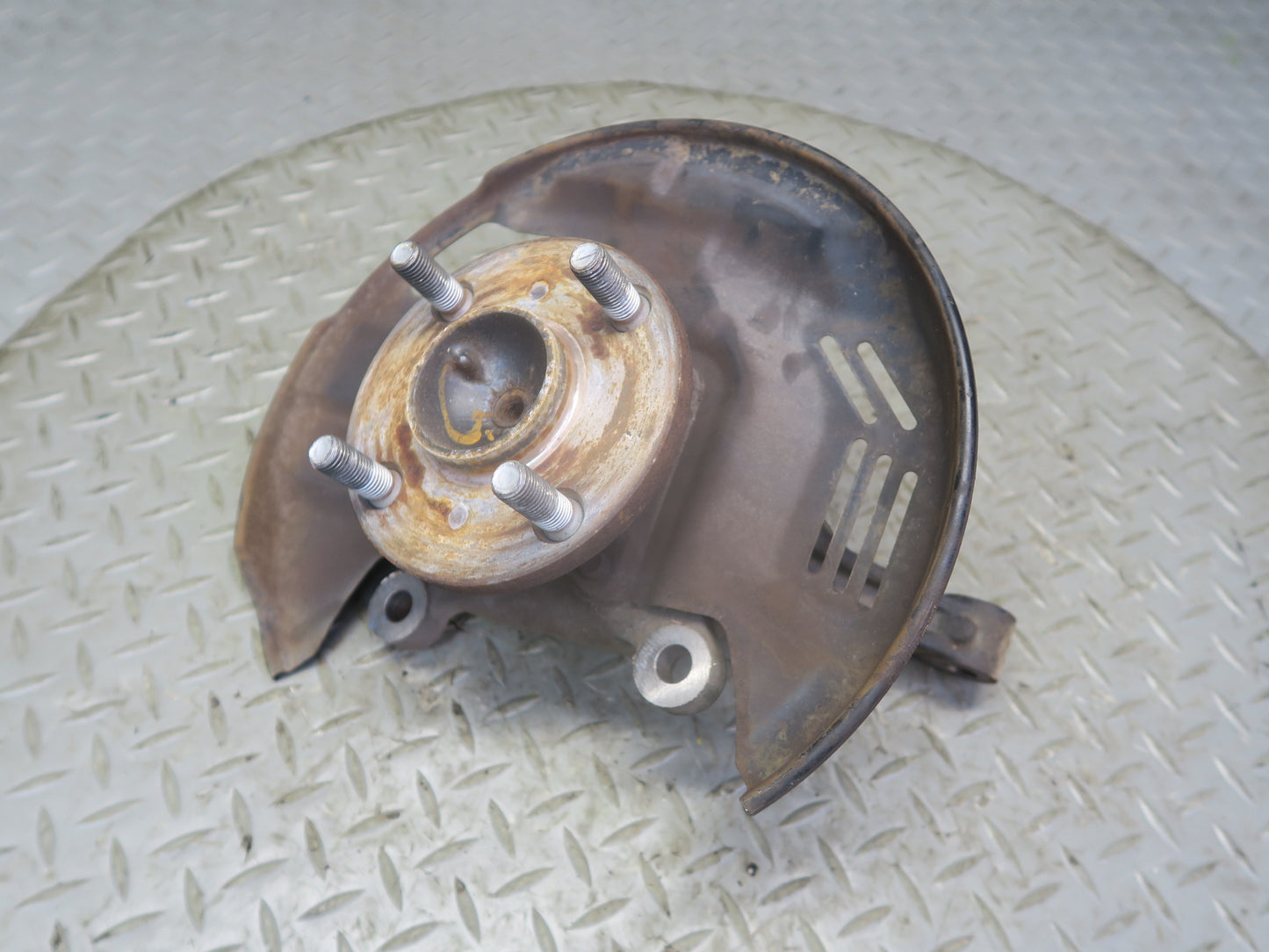 00-05 Toyota MR2 Spyder ZZW30L Front Left Spindle Knuckle Wheel Hub Bearing OEM