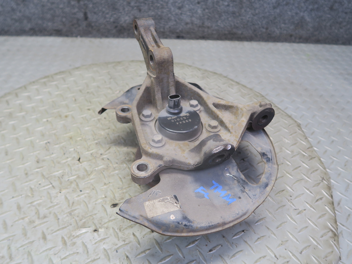 00-05 Toyota MR2 Spyder ZZW30L Front Left Spindle Knuckle Wheel Hub Bearing OEM