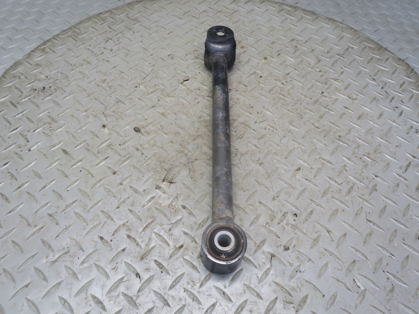 00-05 Toyota MR2 Spyder ZZW30L Set of 2 Rear Right Suspension Control Arm OEM