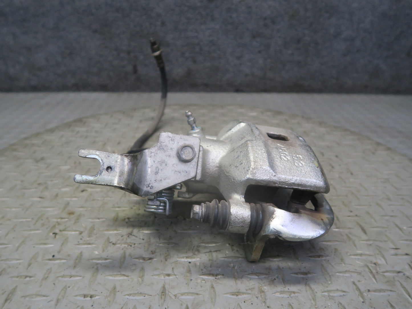 00-02 Toyota MR2 Spyder ZZW30L Set of 2 Rear Left & Right Brake Caliper 146K OEM