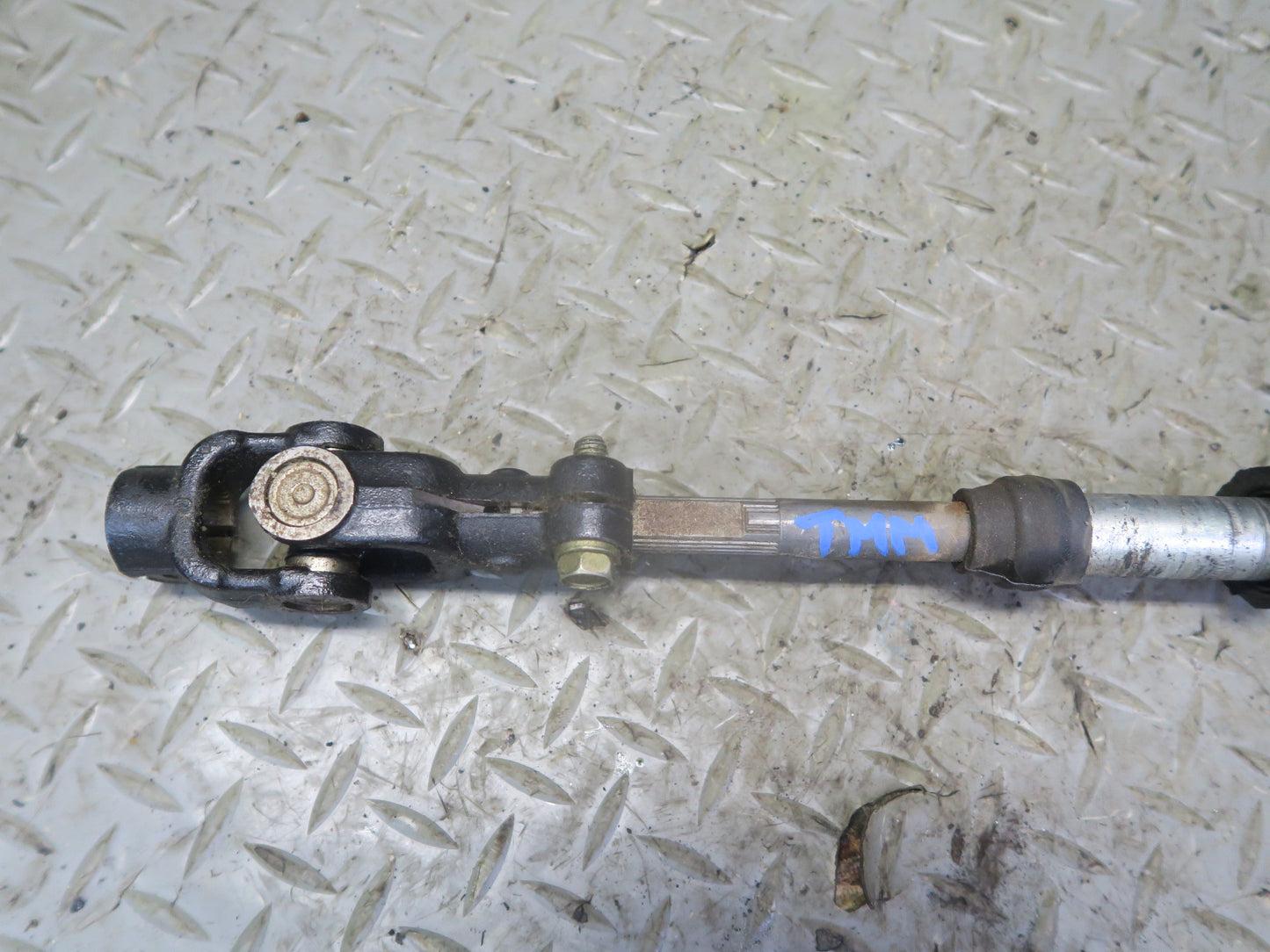 00-05 Toyota MR2 Spyder ZZW30L Steering Column U Joint Linkage Shaft OEM