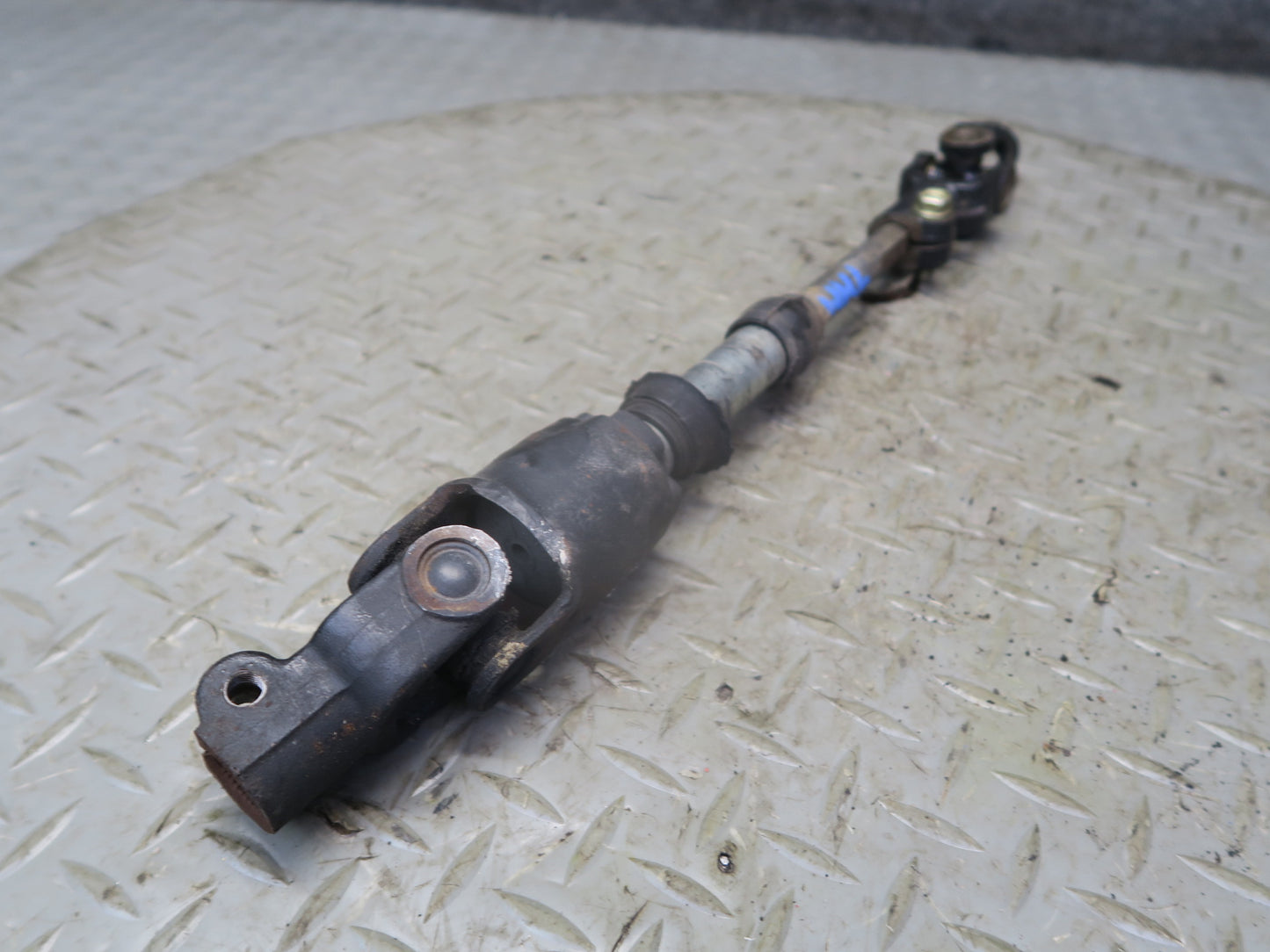 00-05 Toyota MR2 Spyder ZZW30L Steering Column U Joint Linkage Shaft OEM