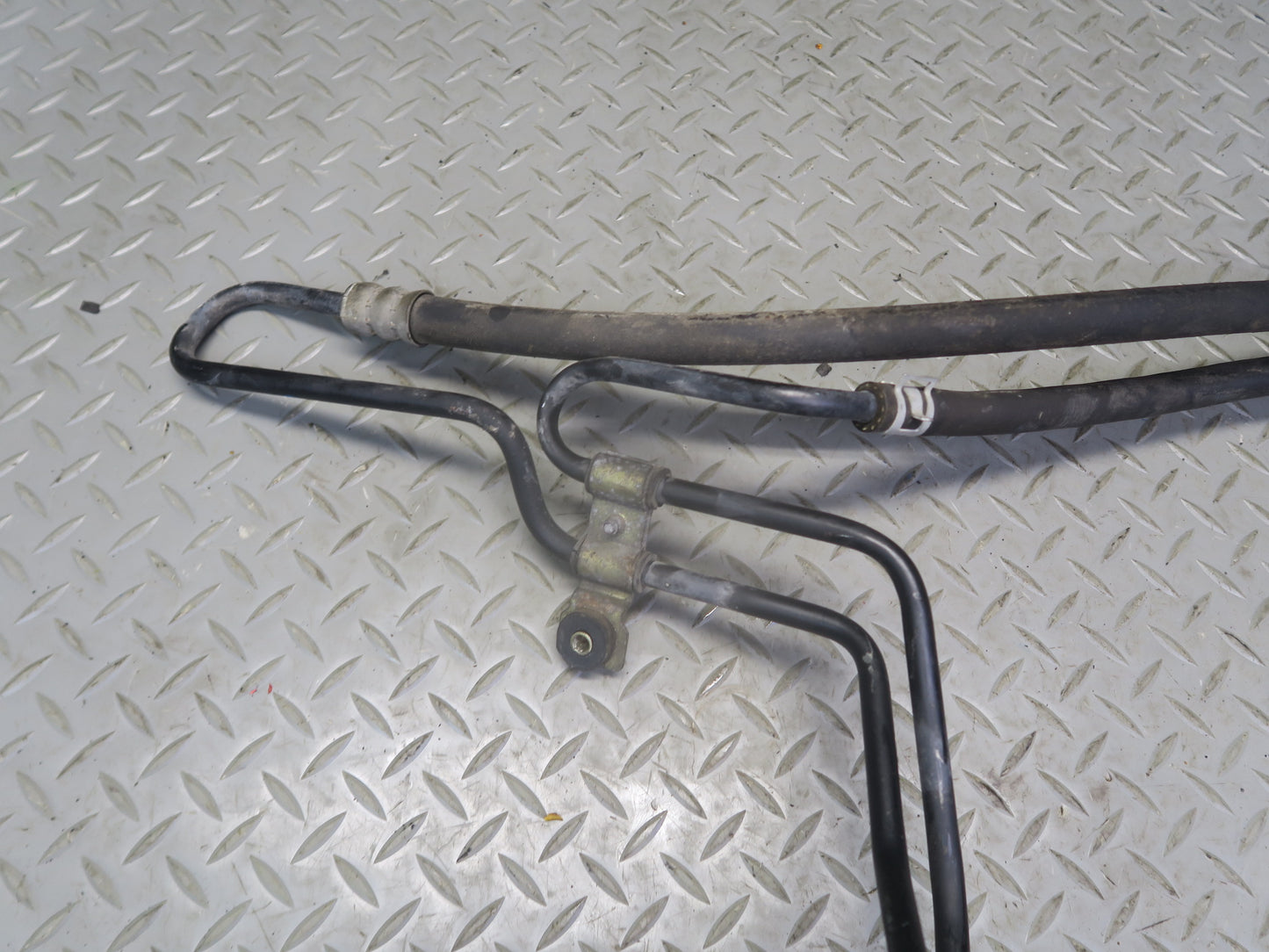 00-05 Toyota MR2 Spyder ZZW30L Power Steering Hose Pipe Line OEM