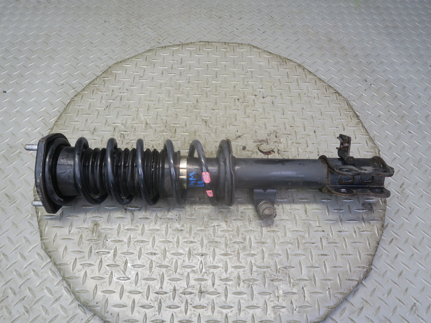 00-02 Toyota MR2 Spyder ZZW30L Set of 2 Rear Strut Shock Absorber OEM