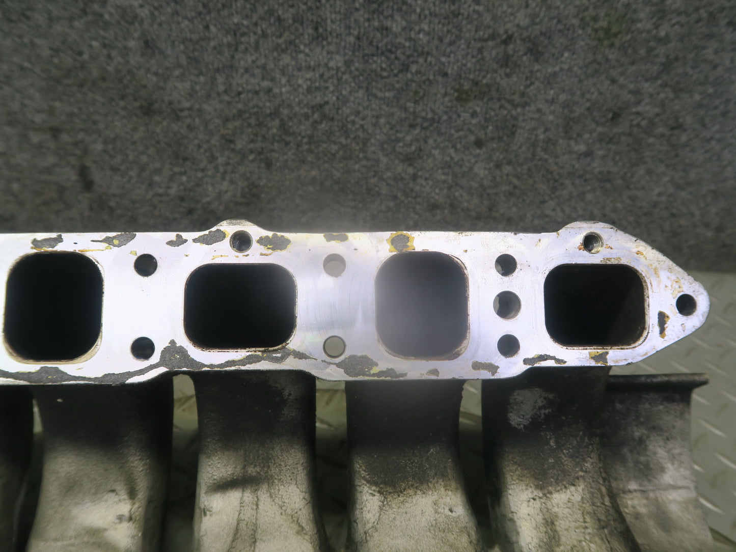 01-03 VW Eurovan T4 2.8L AXK Engine Intake Manifold 022133185E OEM