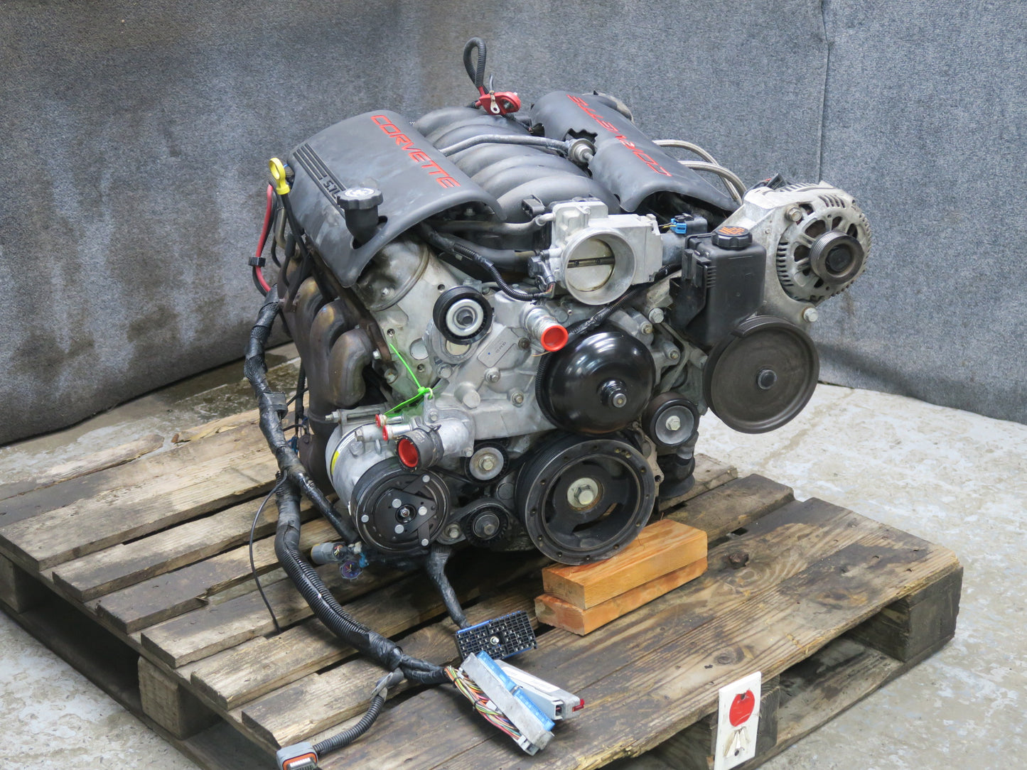1998 Chevrolet Corvette C5 5.7L LS1 Complete Engine Motor Only 45k Miles