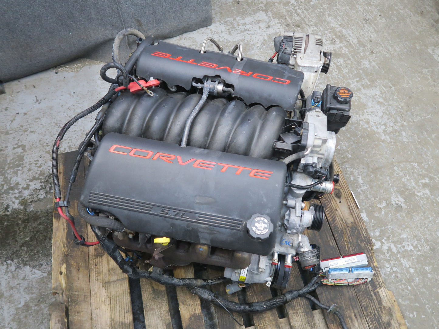 1998 Chevrolet Corvette C5 5.7L LS1 Complete Engine Motor Only 45k Miles