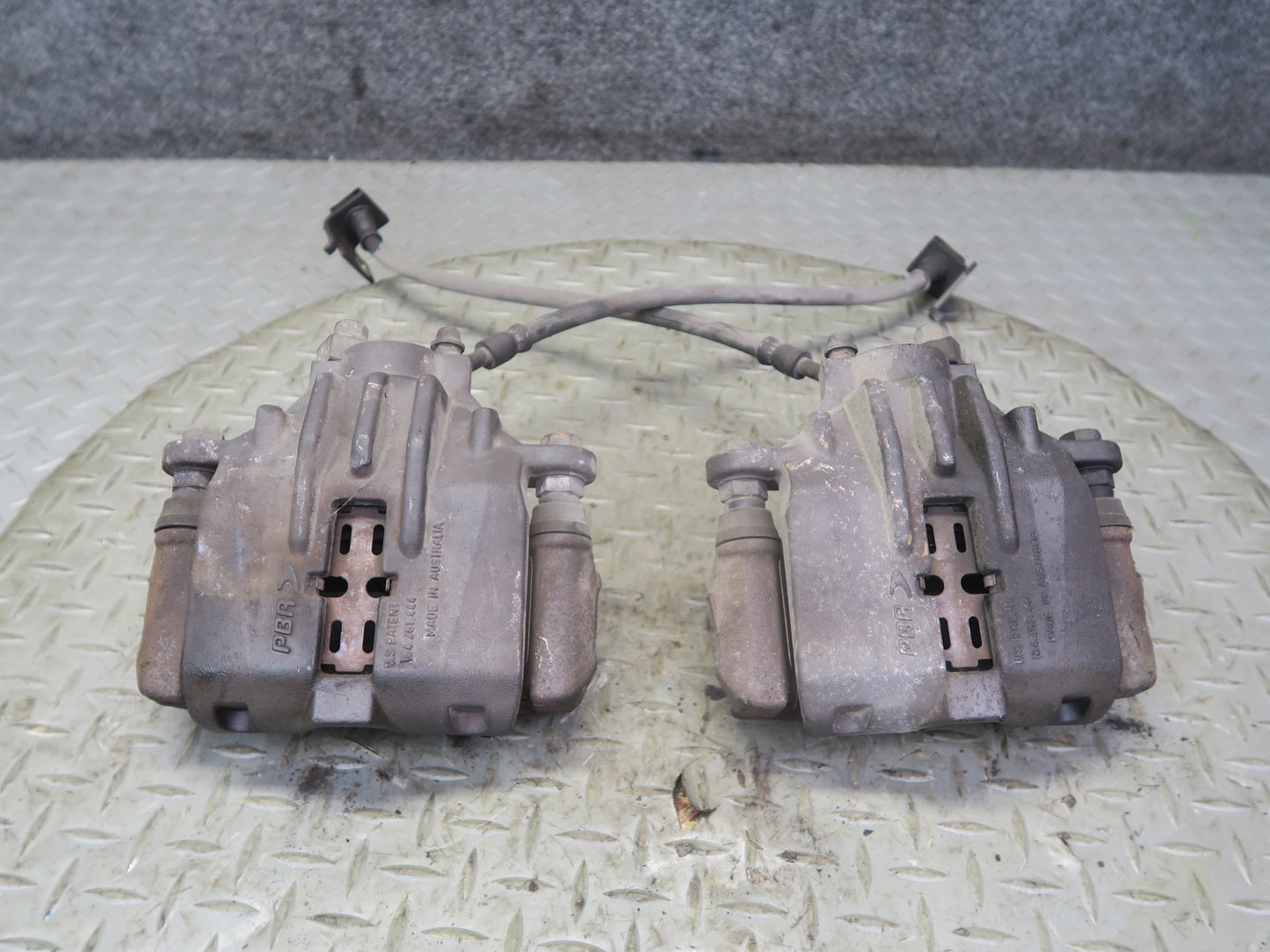 97-04 Chevrolet Corvette C5 Set of 2 Rear Left & Right Brake Caliper OEM