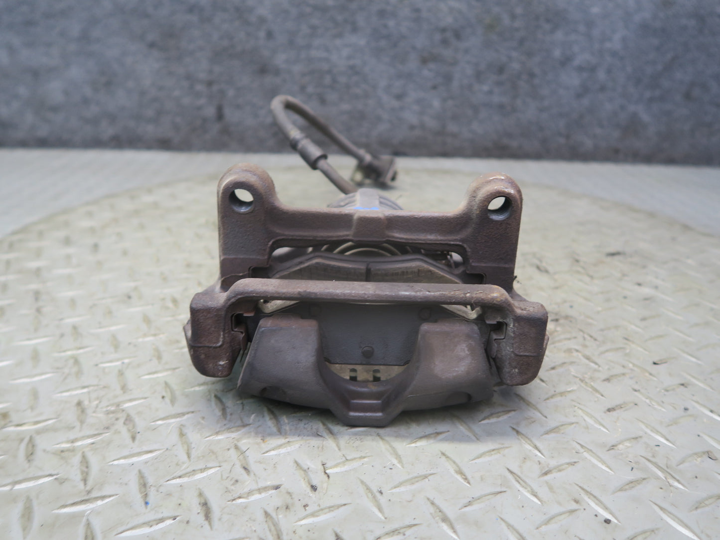 97-04 Chevrolet Corvette C5 Set of 2 Rear Left & Right Brake Caliper OEM