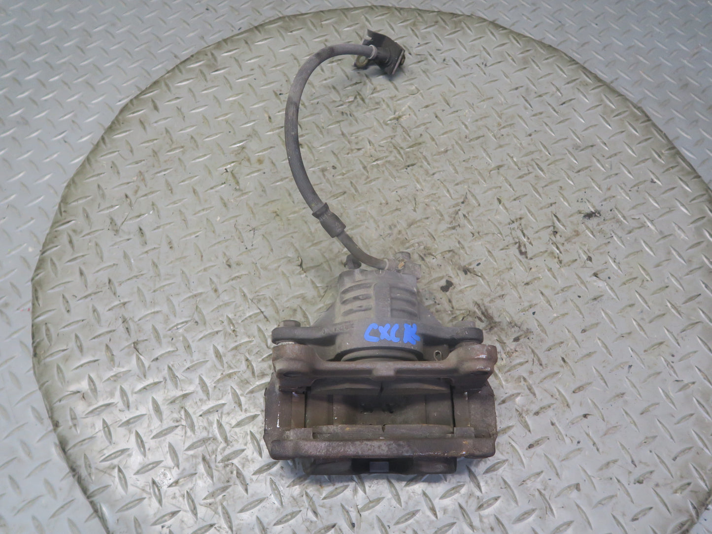 97-04 Chevrolet Corvette C5 Set of 2 Rear Left & Right Brake Caliper OEM
