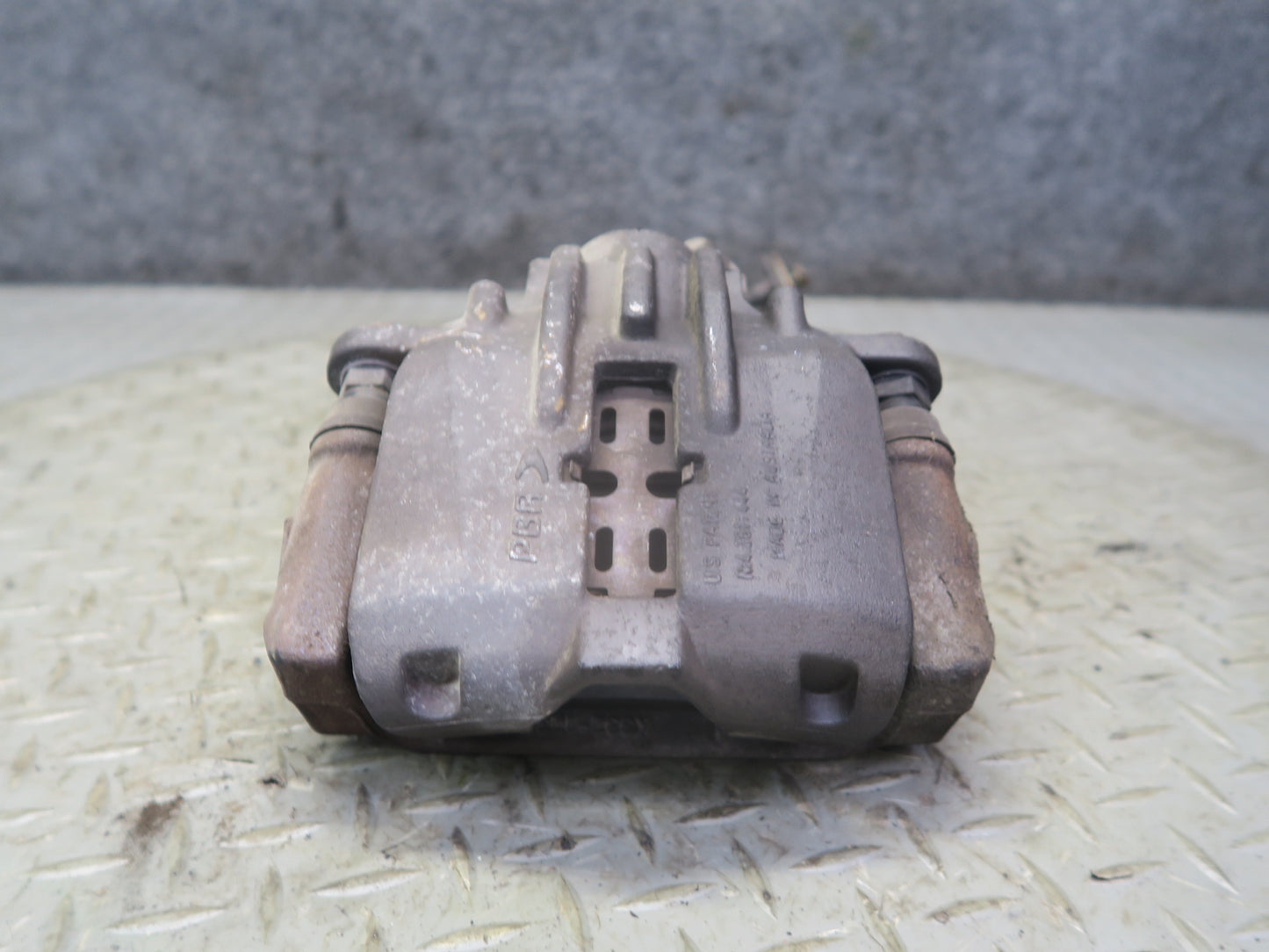 97-04 Chevrolet Corvette C5 Set of 2 Rear Left & Right Brake Caliper OEM