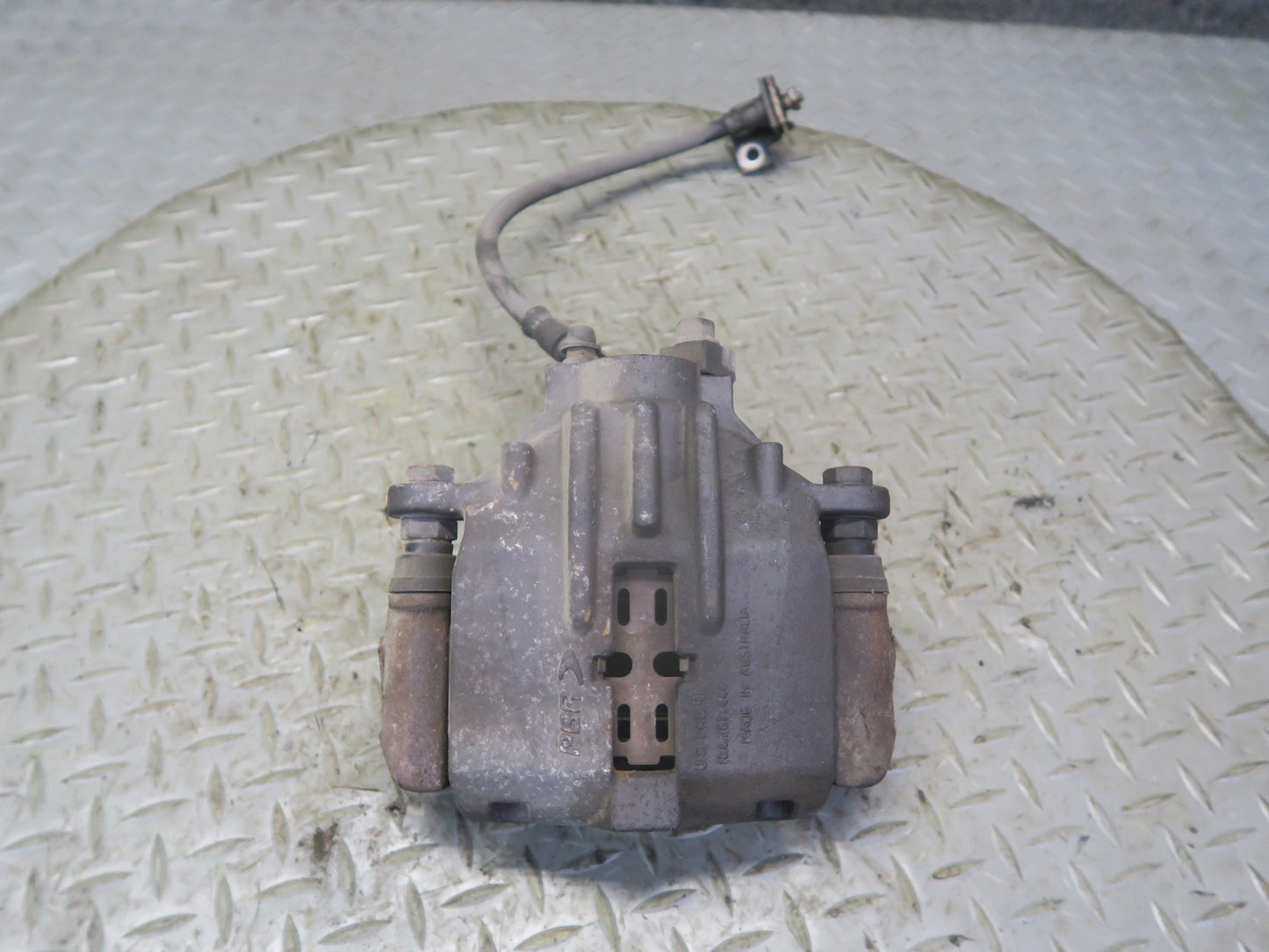 97-04 Chevrolet Corvette C5 Set of 2 Rear Left & Right Brake Caliper OEM