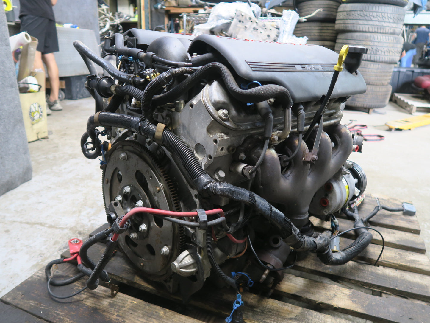 1998 Chevrolet Corvette C5 5.7L LS1 Complete Engine Motor Only 45k Miles