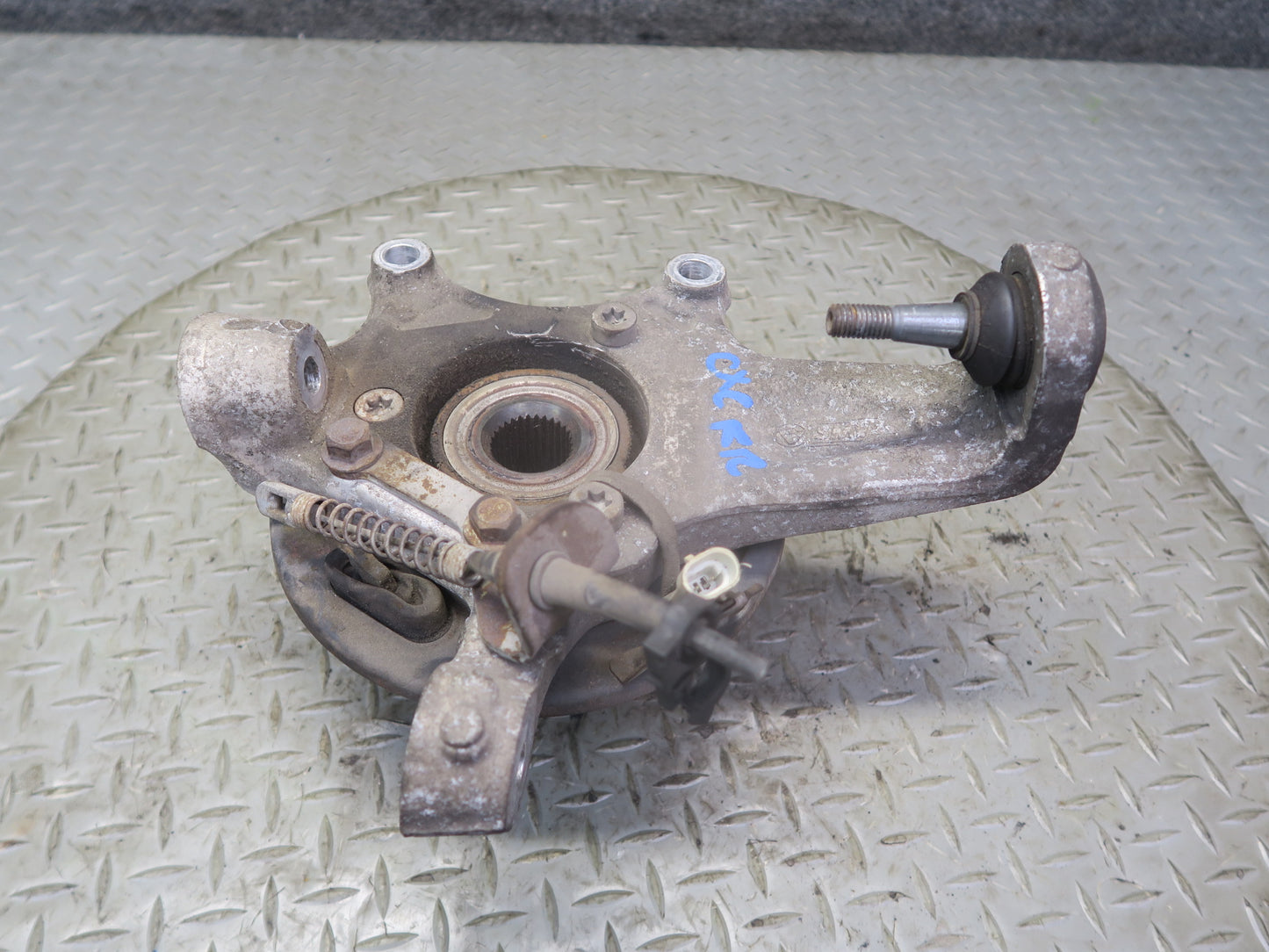 97-04 Chevrolet Corvette C5 Front Right Spindle Knuckle Wheel Hub Bearing OEM