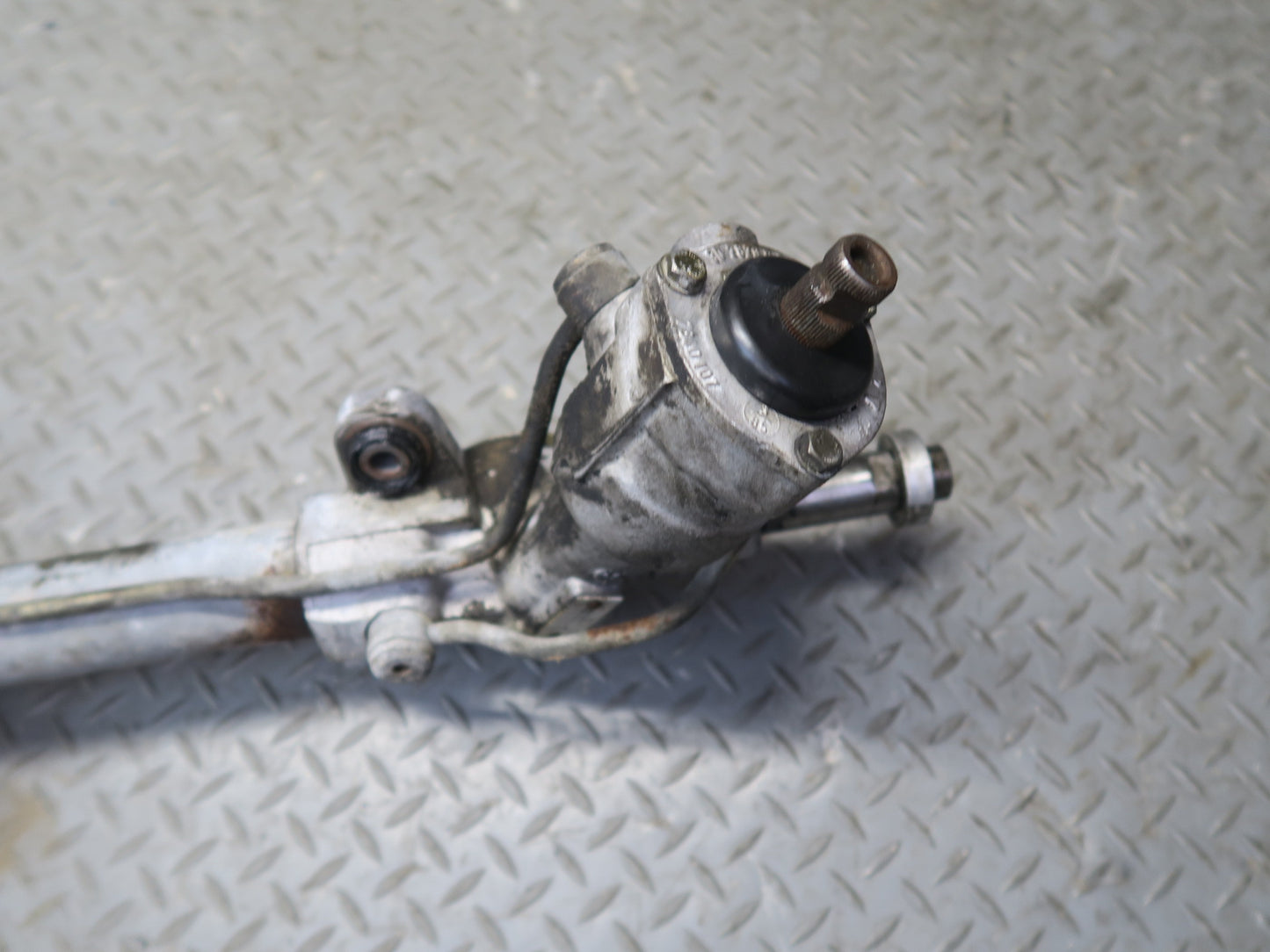 1984-1995 Porsche 928 S Power Steering Gear Rack AND Pinion