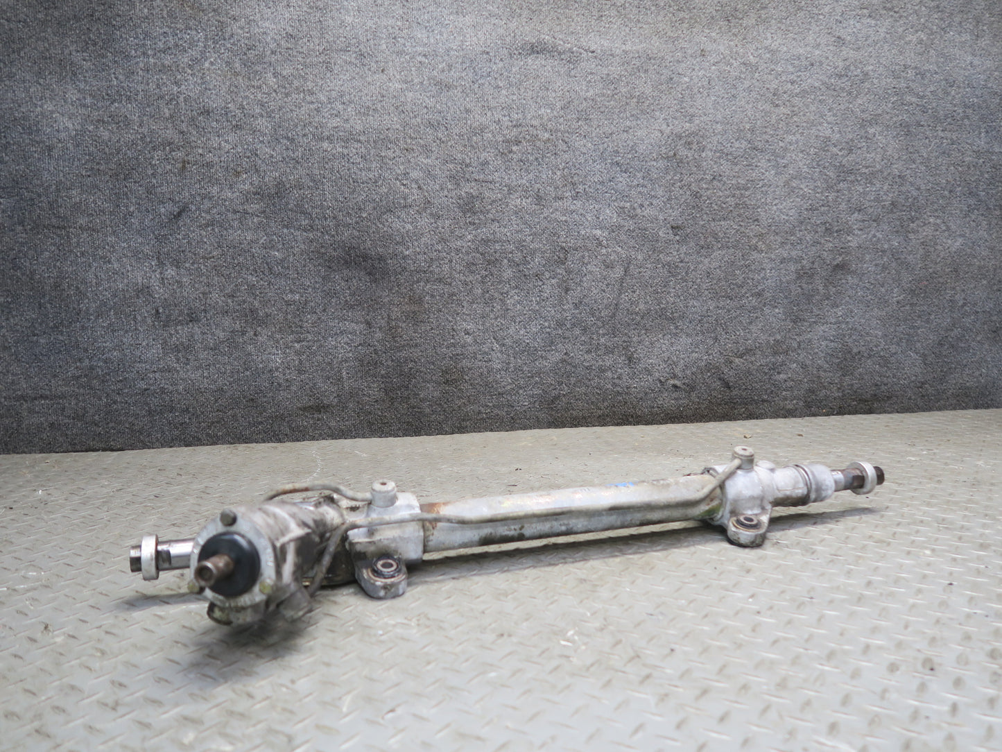 1984-1995 Porsche 928 S Power Steering Gear Rack AND Pinion