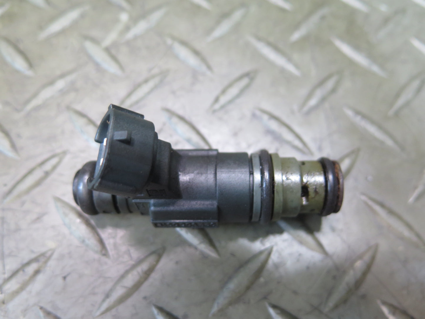 01-03 VW Eurovan T4 2.8L AXK Set of 6 Engine Fuel Injector 136K Miles OEM