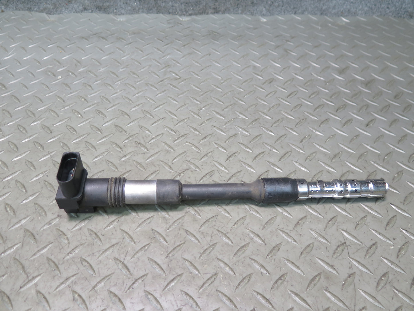 01-03 VW Eurovan T4 2.8L AXK Set of 6 Ignition Coil w Mount Bracket 136K OEM