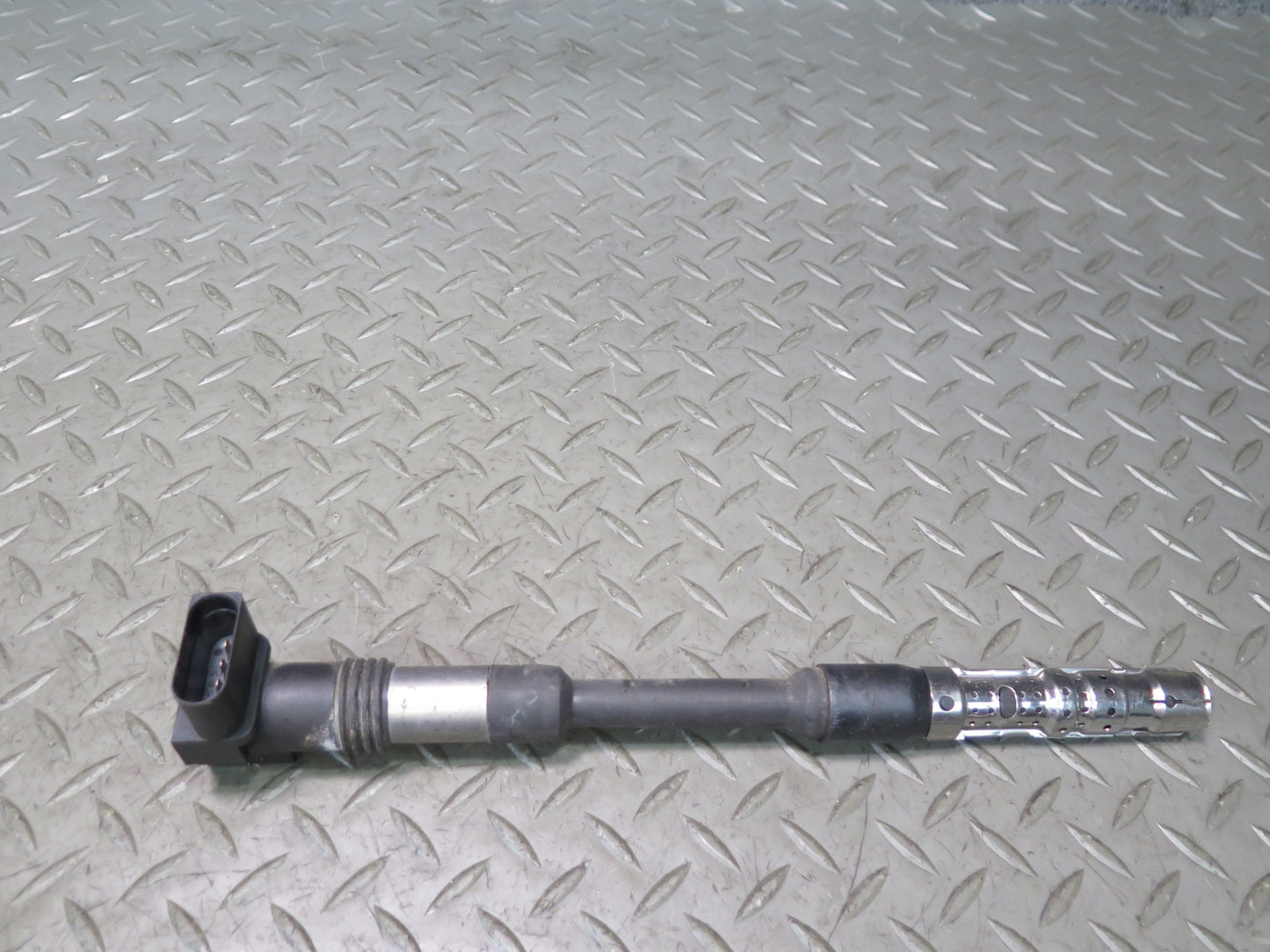 01-03 VW Eurovan T4 2.8L AXK Set of 6 Ignition Coil w Mount Bracket 136K OEM