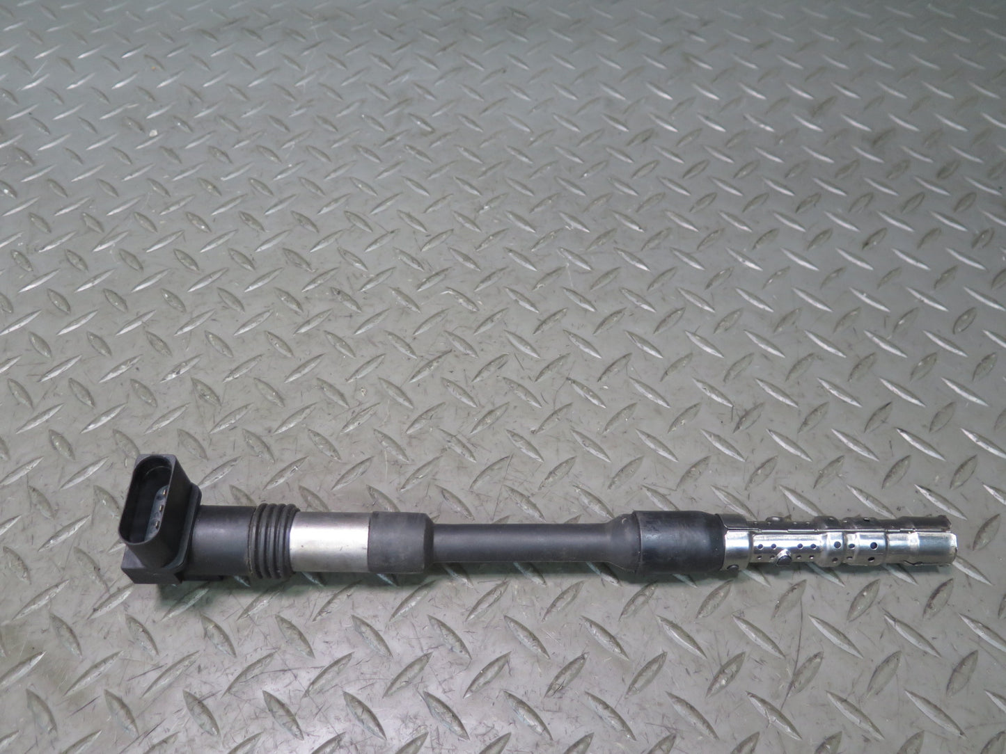 01-03 VW Eurovan T4 2.8L AXK Set of 6 Ignition Coil w Mount Bracket 136K OEM