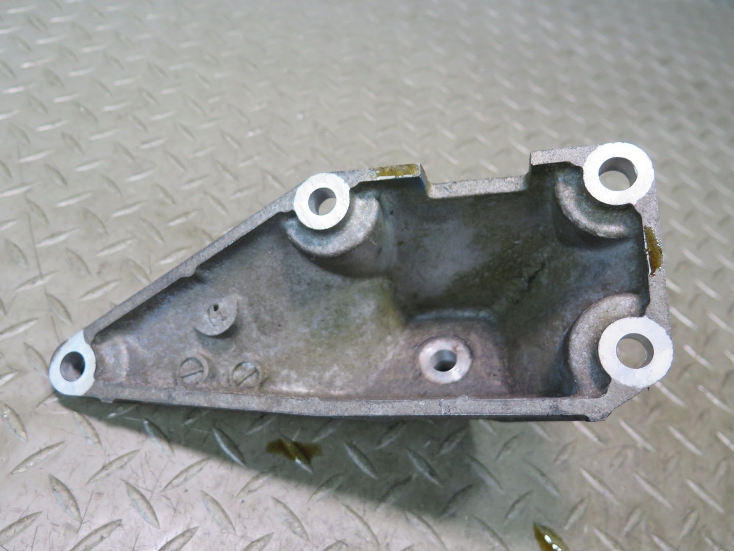 04-06 Lexus UCF30L LS430 4.3L 3UZFE Engine Motor Mount Support Bracket Set OEM
